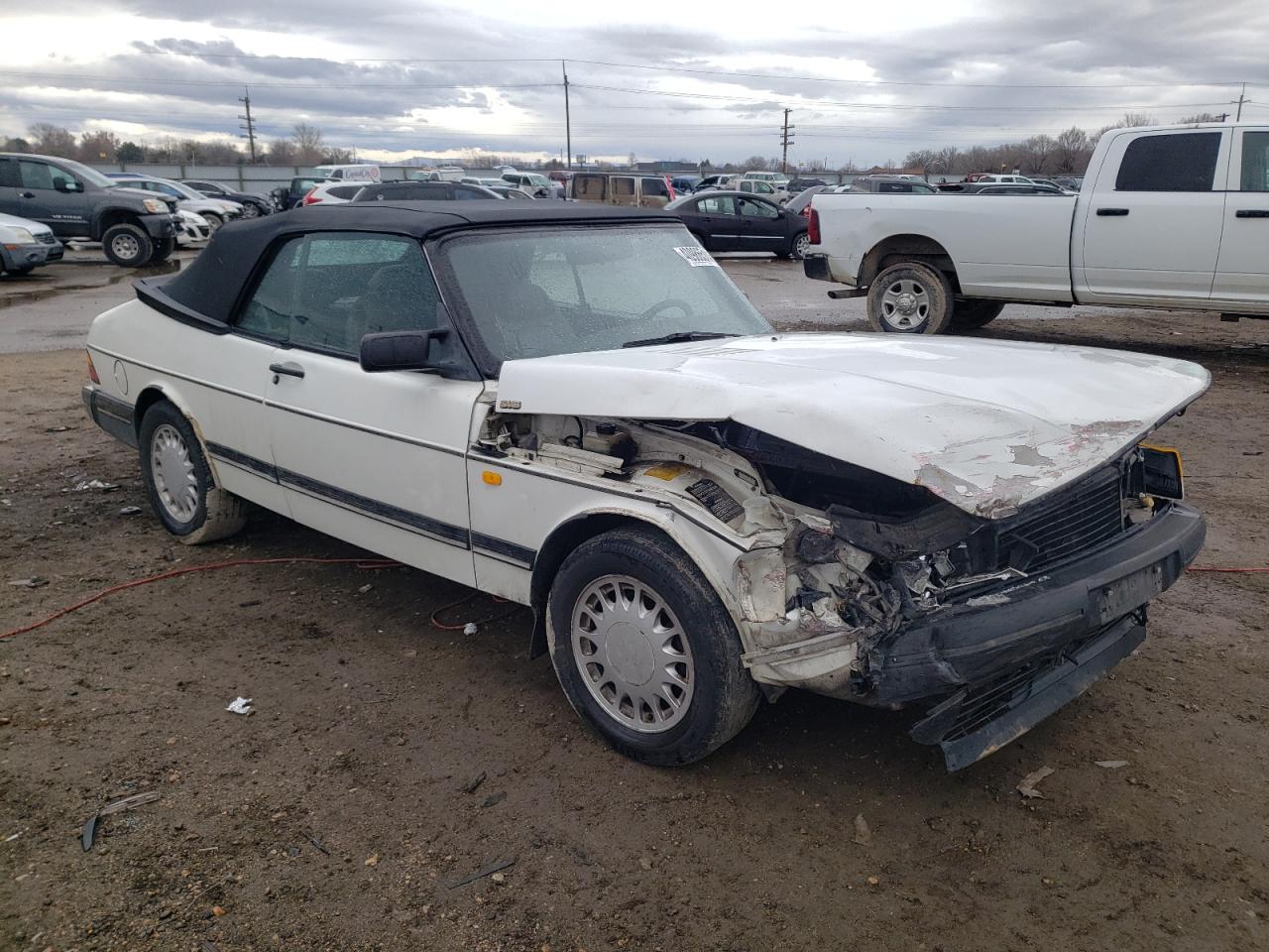 1988 Saab 900 - Image 4