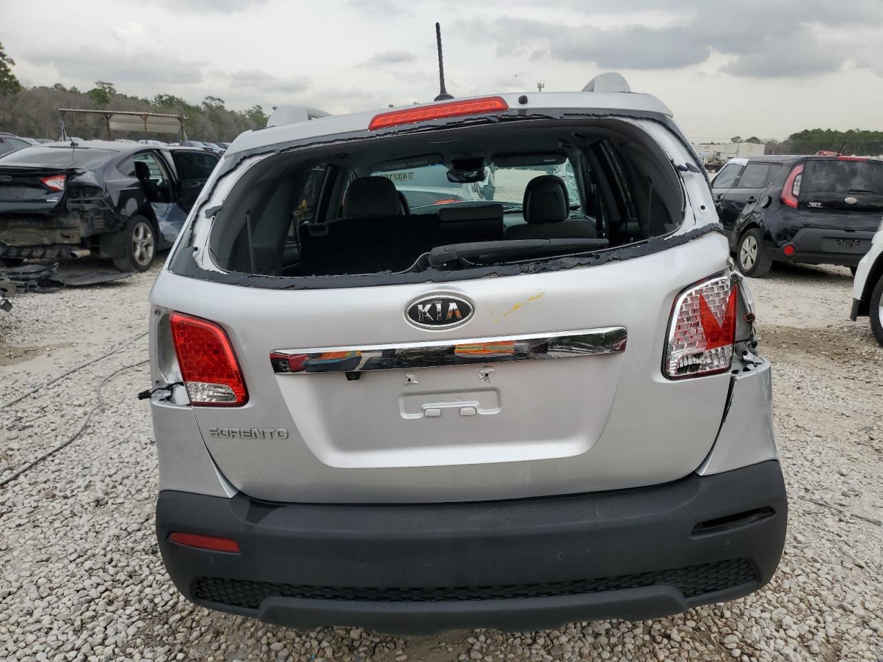 2012 Kia Sorento Base VIN: 5XYKT4A64CG233193 Lot: 43219894