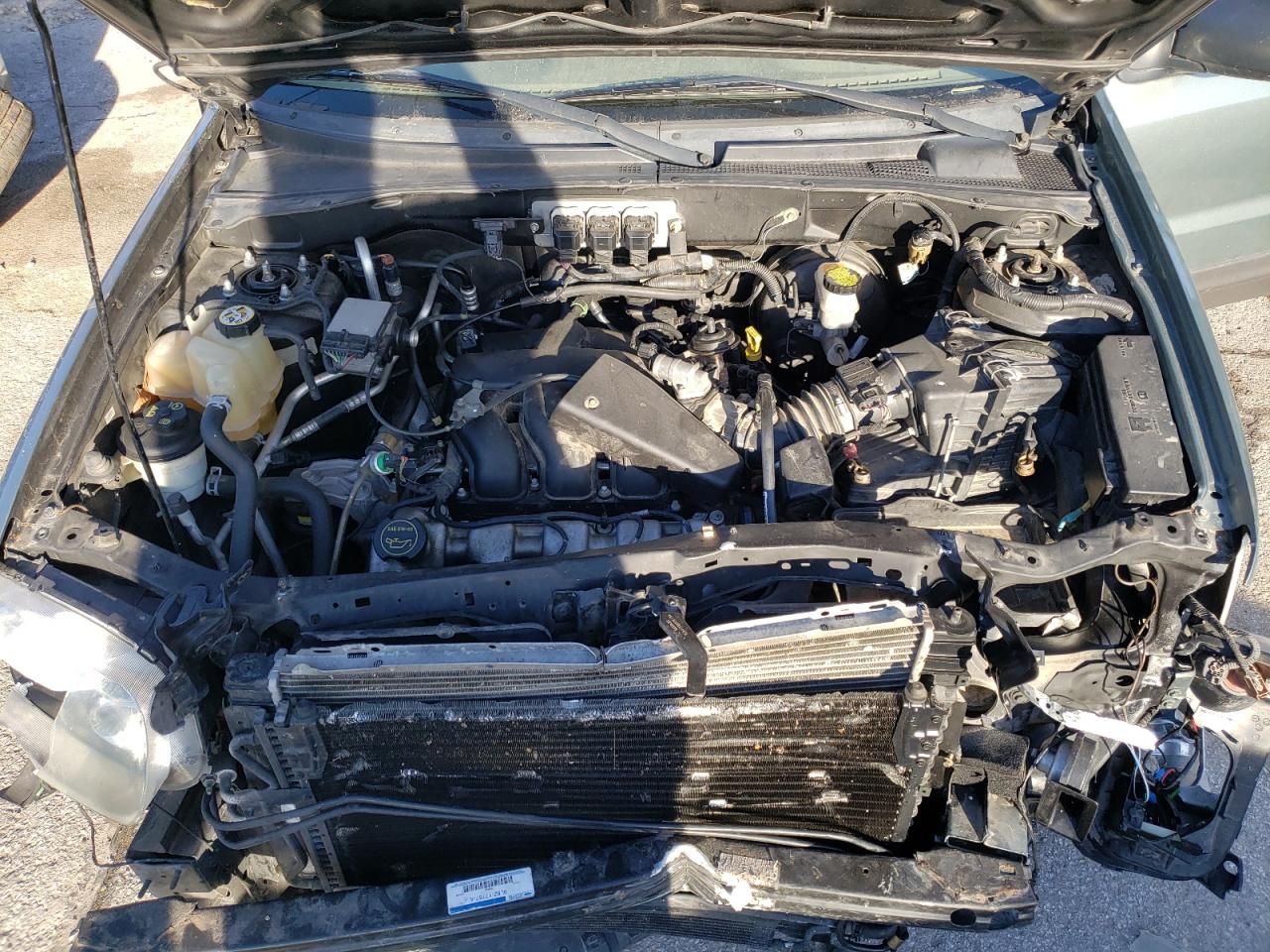 2005 Ford Escape Xlt VIN: 1FMYU93125KB41773 Lot: 42799674