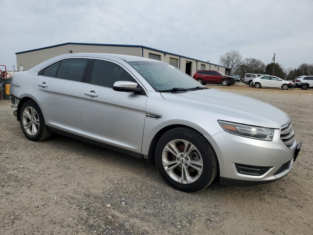 VIN 1FAHP2H88FG160119 2015 FORD TAURUS no.4