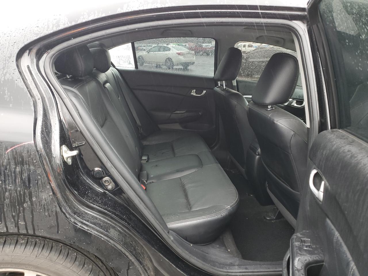 2015 Honda Civic - Image 10