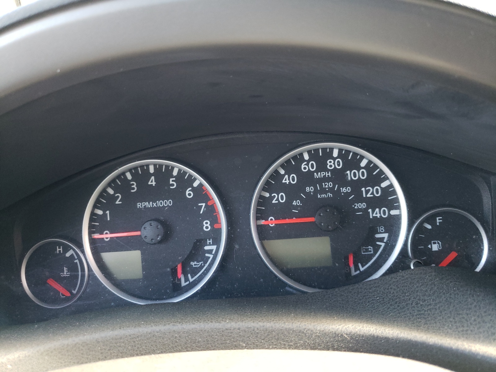 5N1AR18W85C704134 2005 Nissan Pathfinder Le