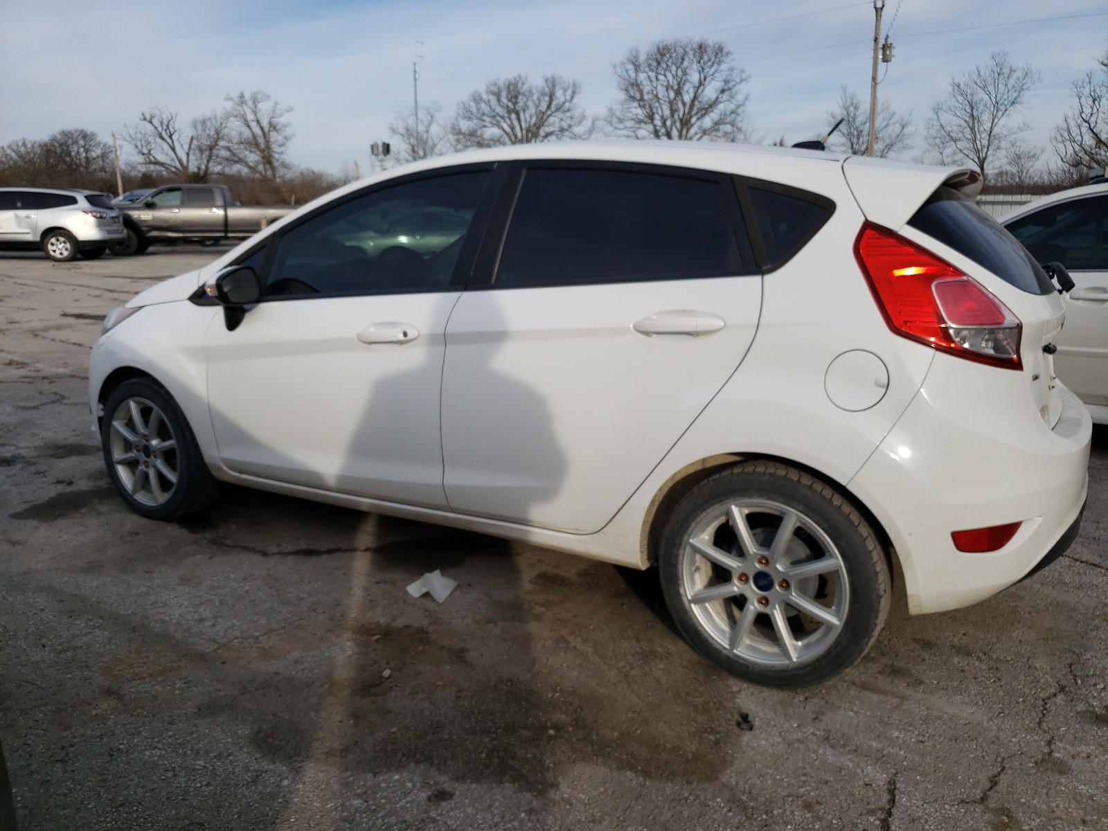 2015 Ford Fiesta Se vin: 3FADP4EJ2FM129858