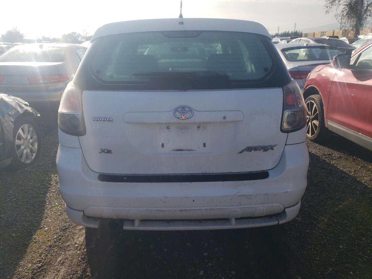 2005 Toyota Corolla Matrix Xr VIN: 2T1KR32E85C426220 Lot: 41647074