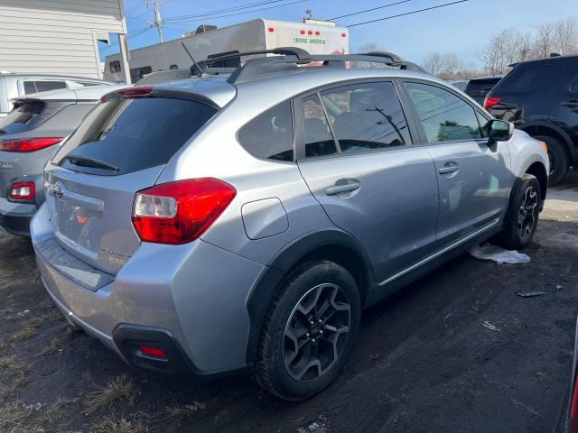 Паркетники SUBARU CROSSTREK 2017 Серебристый