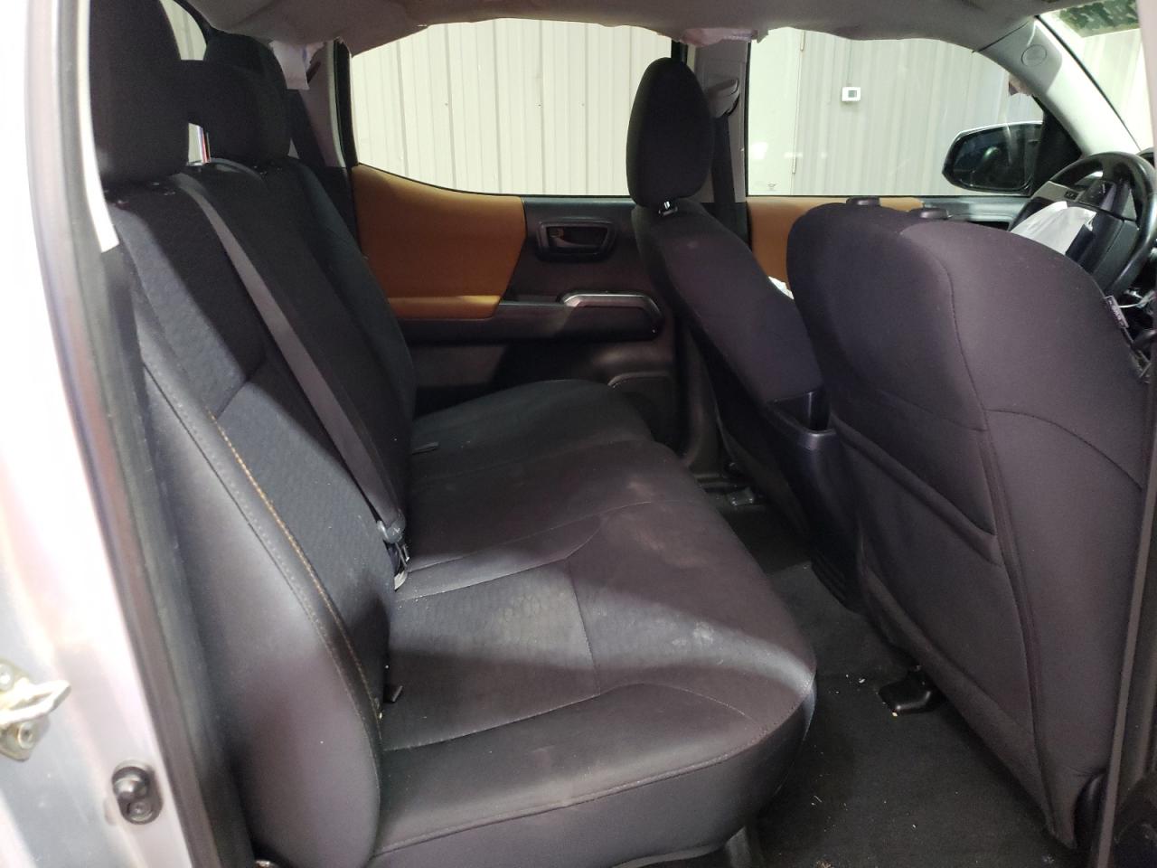 2017 Toyota Tacoma Double Cab VIN: 5TFBZ5DNXHX001774 Lot: 42629574