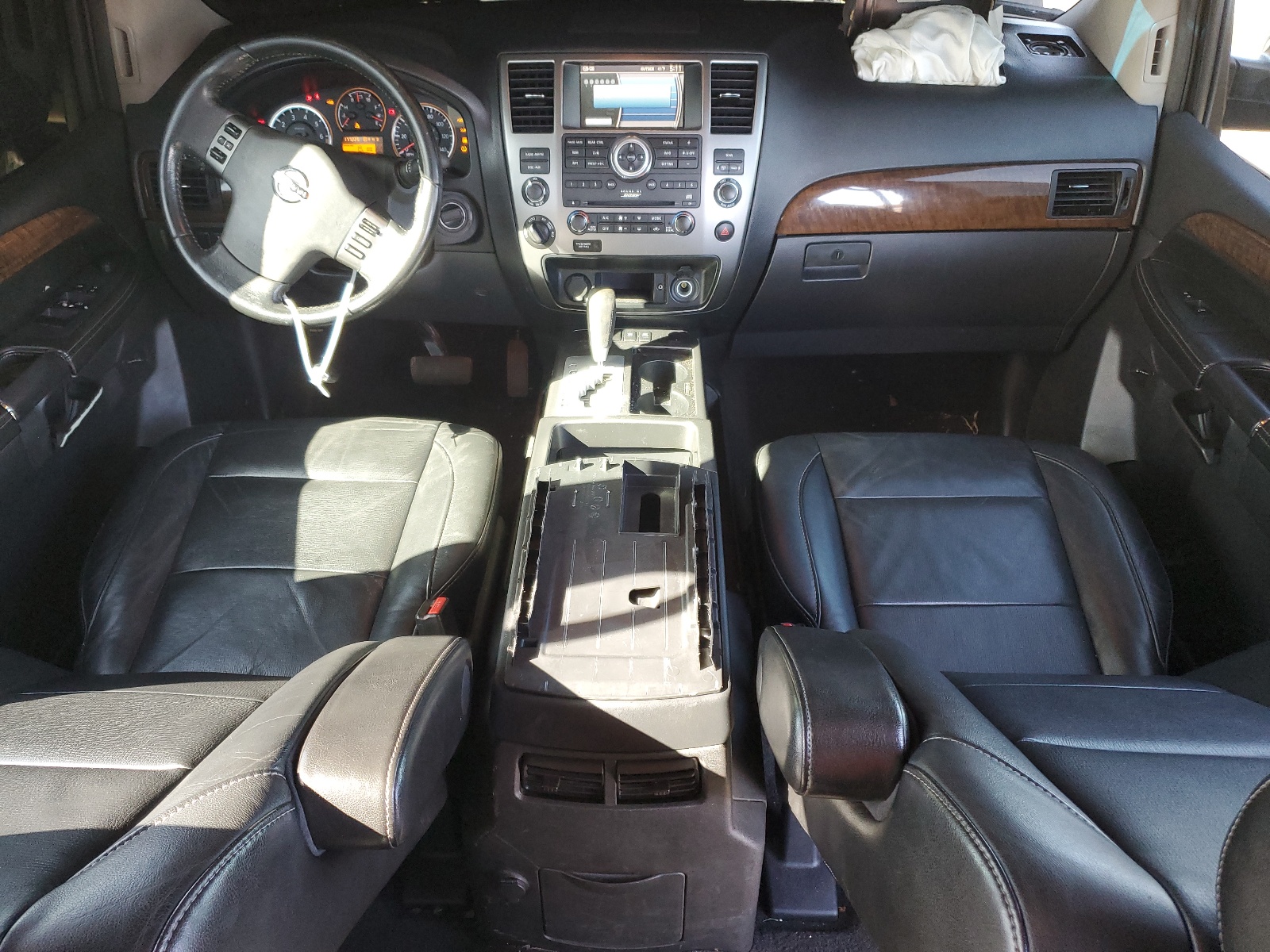 5N1AA0NC4BN608559 2011 Nissan Armada Sv