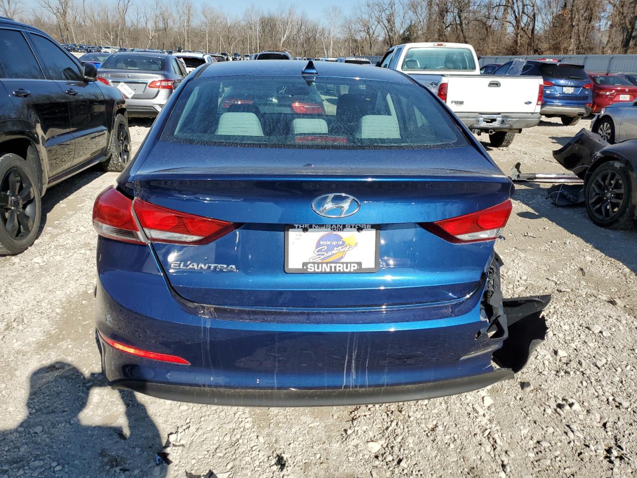 5NPD84LF2HH063567 2017 Hyundai Elantra Se