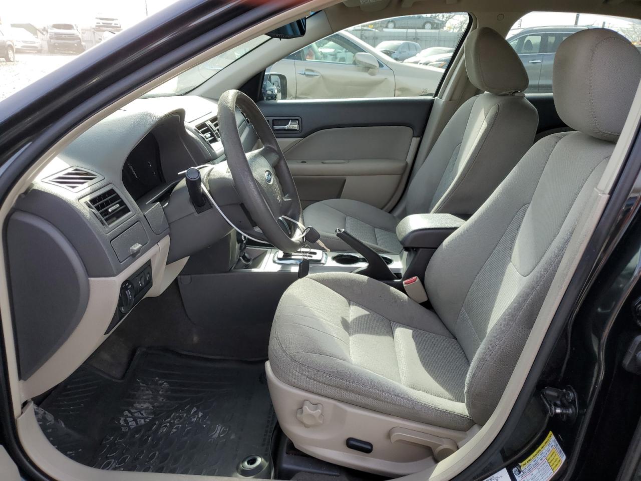 2010 Ford Fusion Se VIN: 3FAHP0HA6AR230743 Lot: 41949334