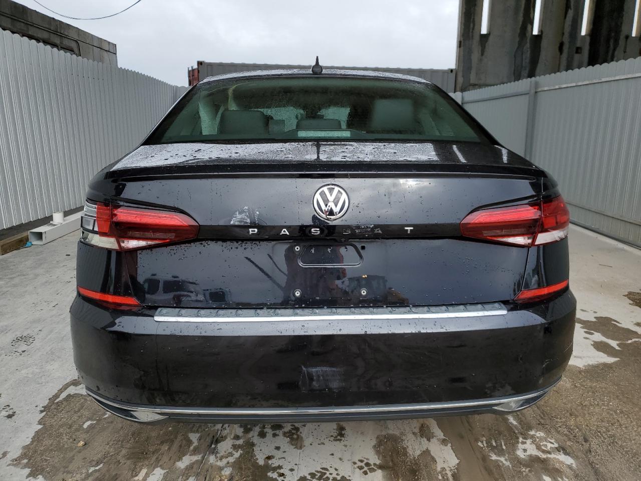 2021 Volkswagen Passat Se vin: 1VWSA7A34MC004786