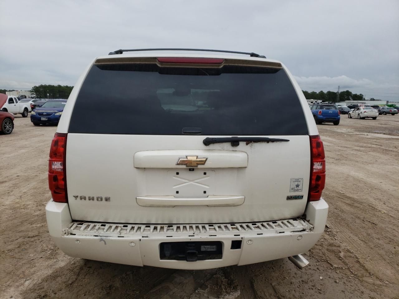 2010 Chevrolet Tahoe K1500 Ltz VIN: 1GNUKCE0XAR227996 Lot: 42631364