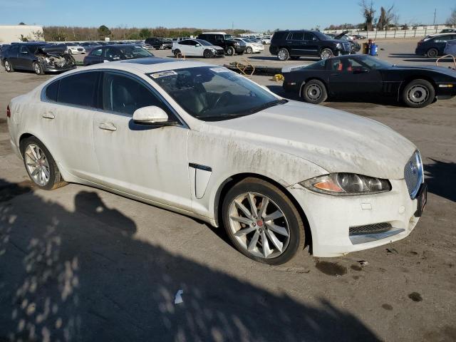 Седани JAGUAR XF 2014 Білий