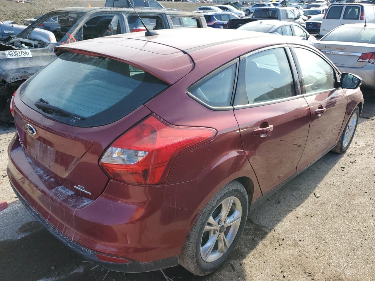 2014 Ford Focus Se VIN: 1FADP3K26EL373570 Lot: 40902354