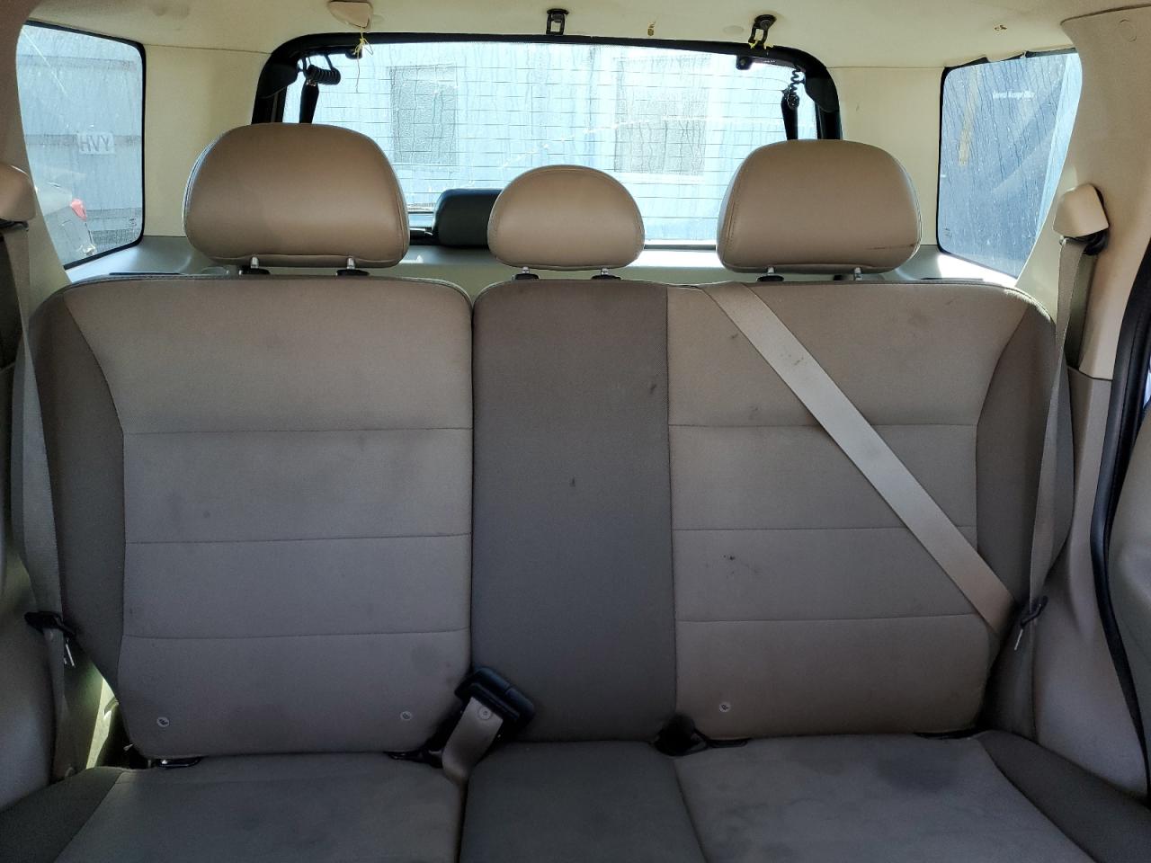 2005 Ford Escape Xls VIN: 1FMYU02Z05KB03154 Lot: 43415404