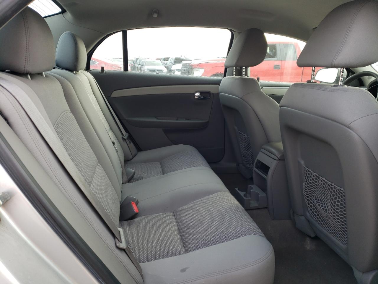 2011 Chevrolet Malibu - Image 10