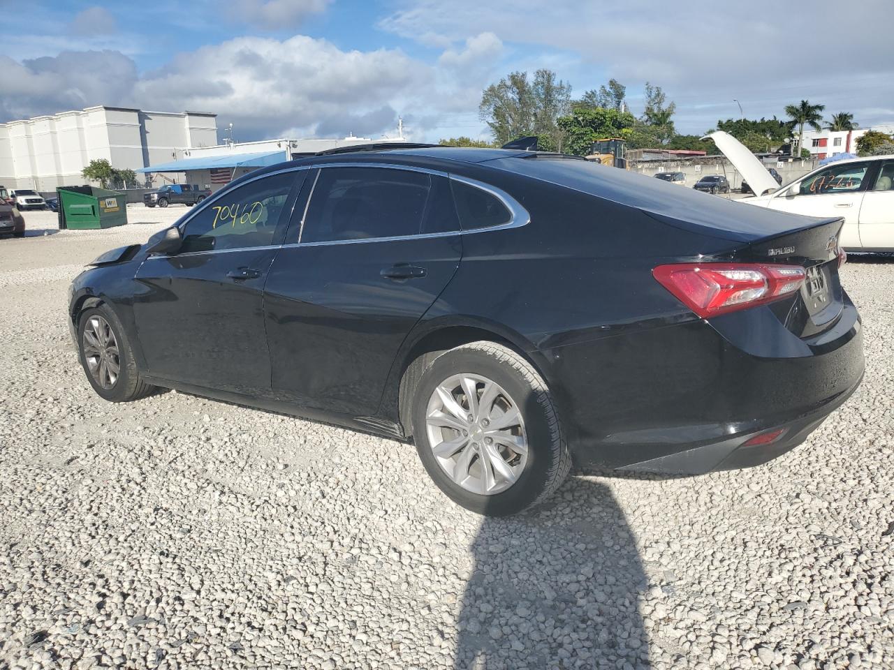 2019 Chevrolet Malibu - Image 2