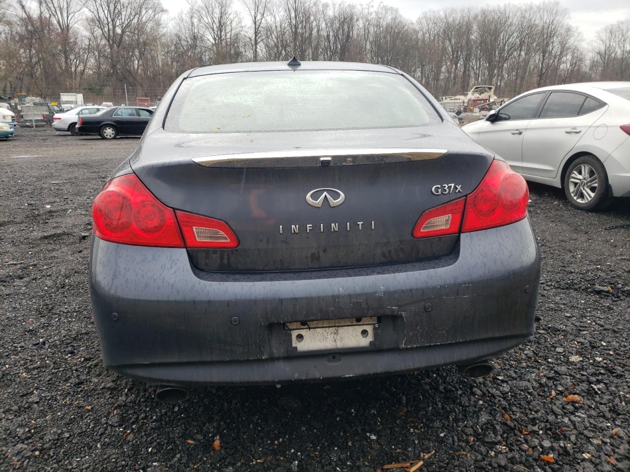 JN1CV6AR3BM356875 2011 Infiniti G37