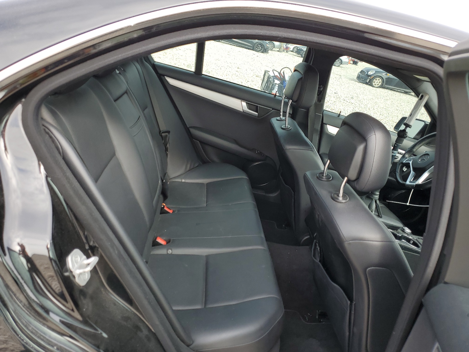 WDDGF8AB9DA792490 2013 Mercedes-Benz C 300 4Matic