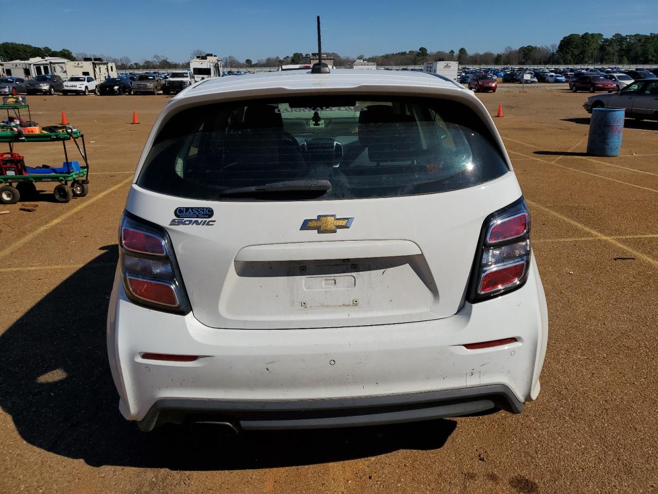 2019 Chevrolet Sonic VIN: 1G1JG6SB8K4137029 Lot: 43850554