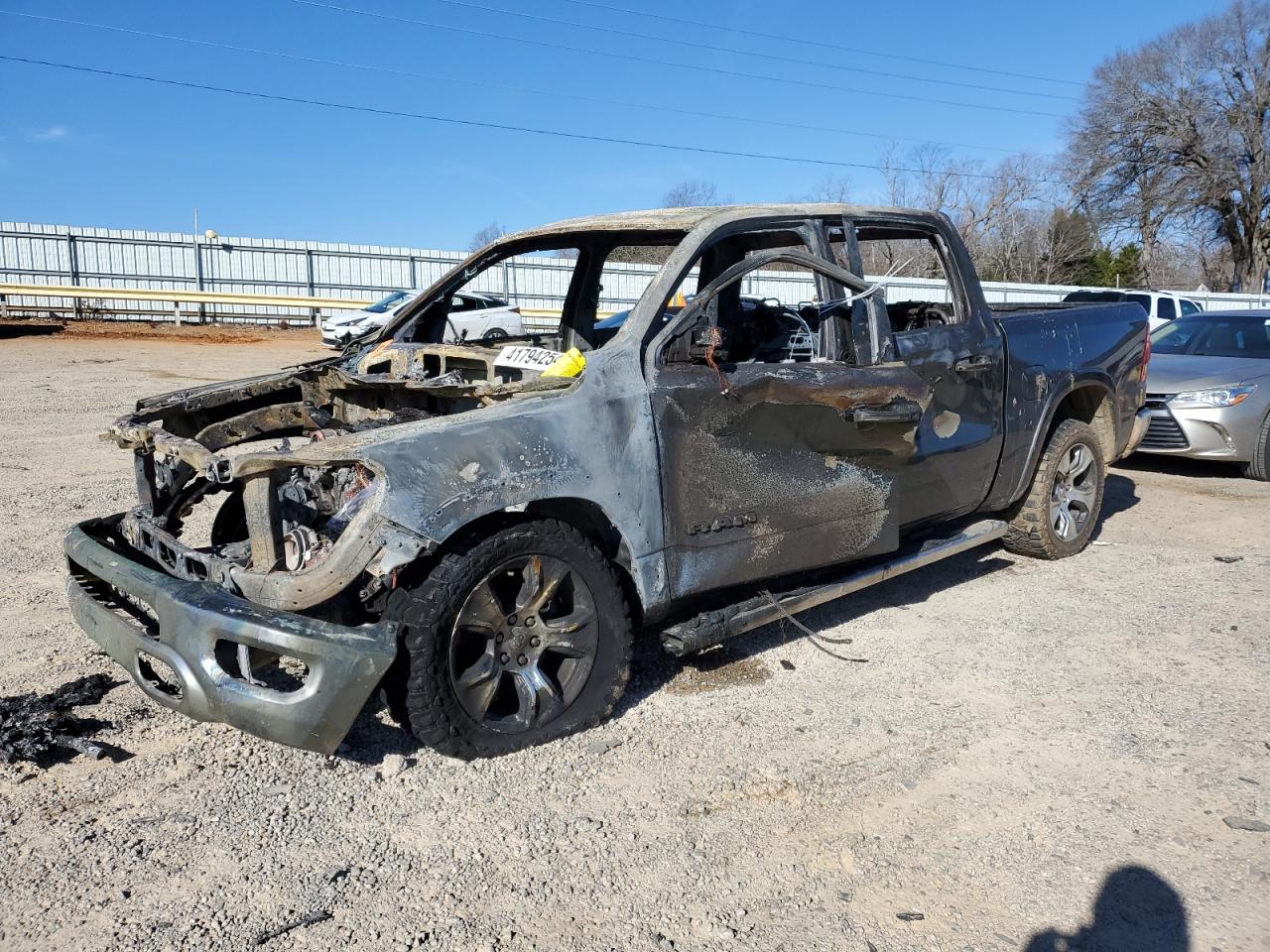 2019 Ram 1500 Laramie на продаже в Chatham, VA - Burn - Engine