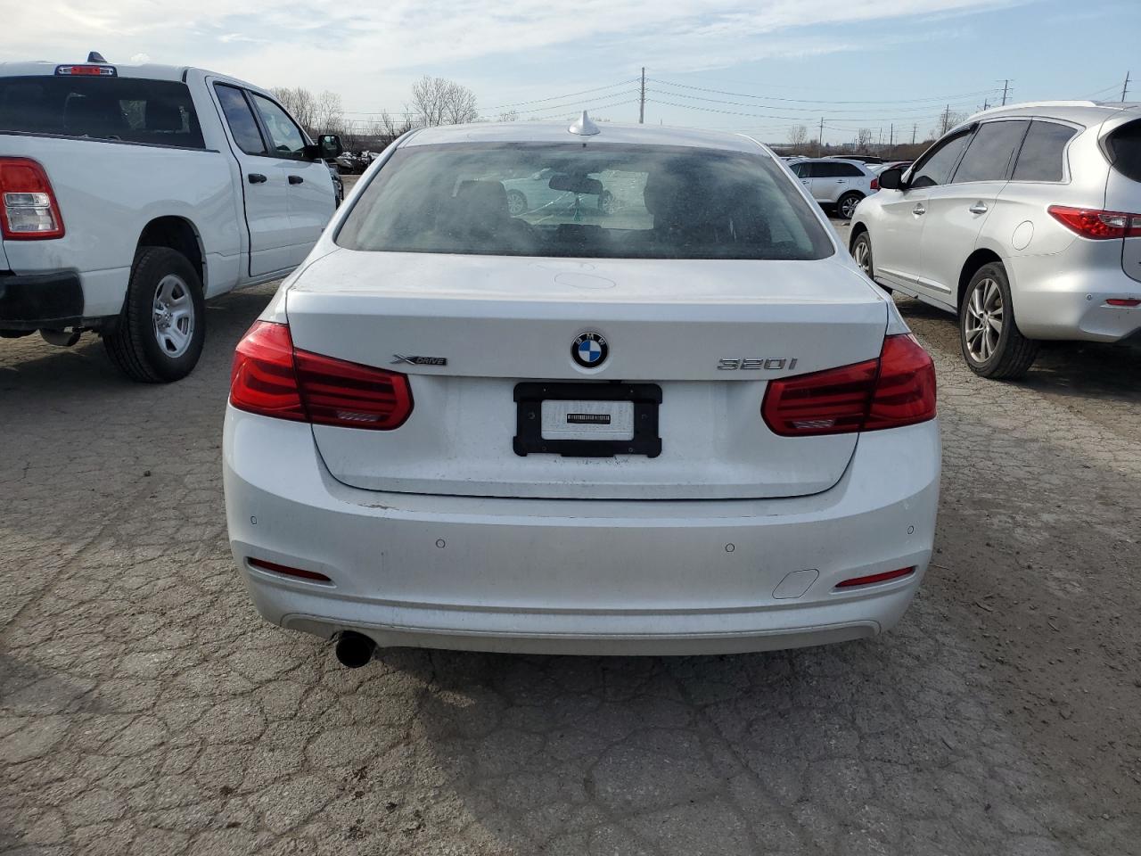 WBA8E5G52GNT94274 2016 BMW 320 Xi