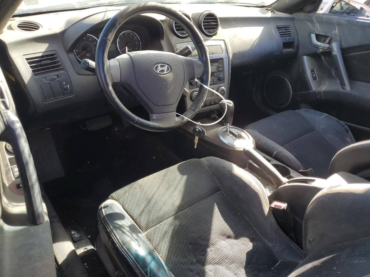 2007 Hyundai Tiburon Gt VIN: KMHHN66F77U240695 Lot: 61597894