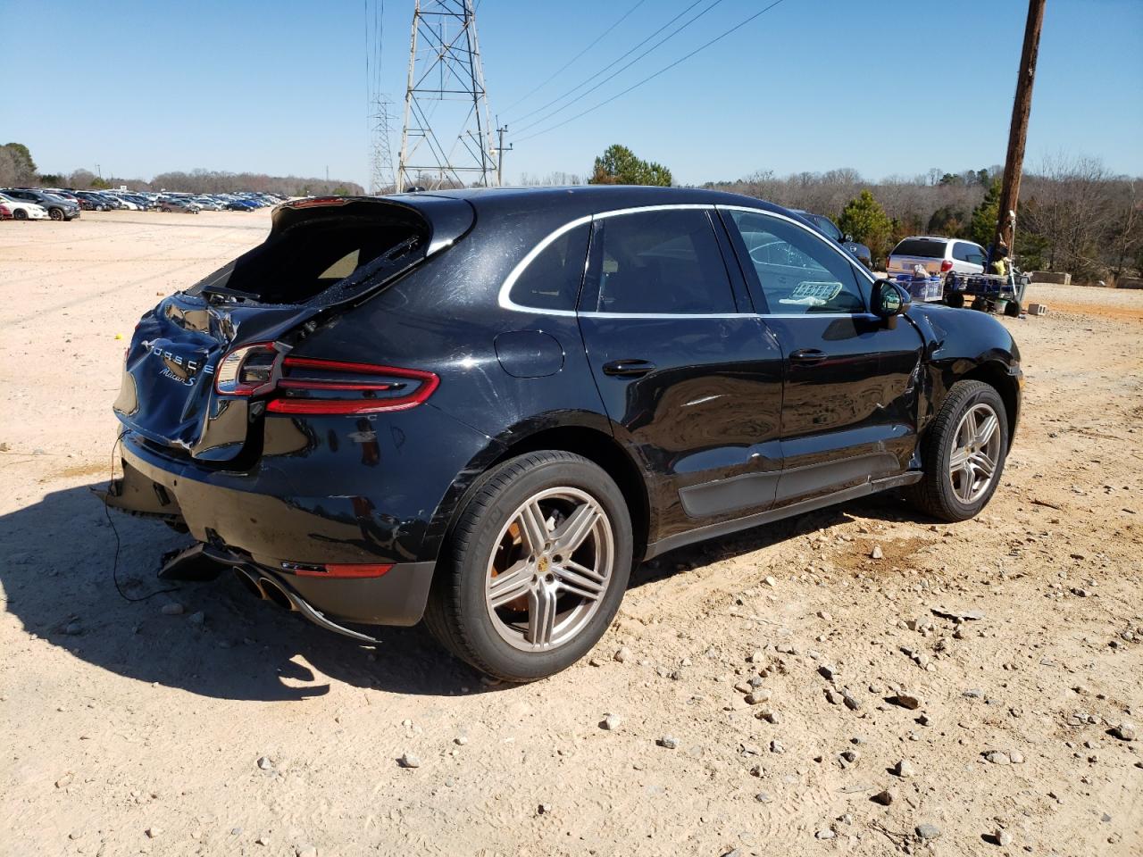 2015 Porsche Macan - Image 3
