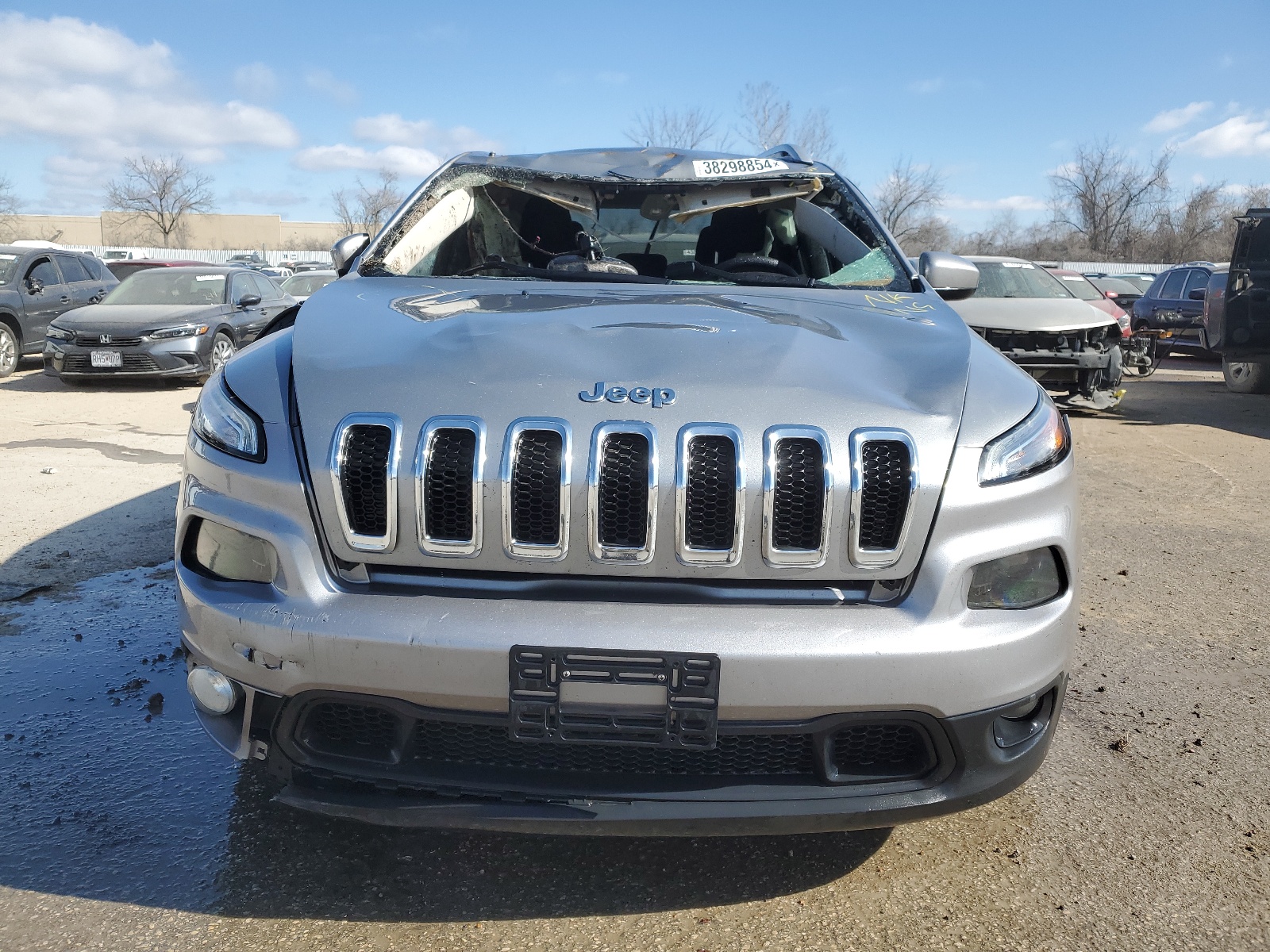 2015 Jeep Cherokee Latitude vin: 1C4PJLCB5FW661023