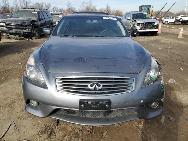  INFINITI Q60 2015 Серый
