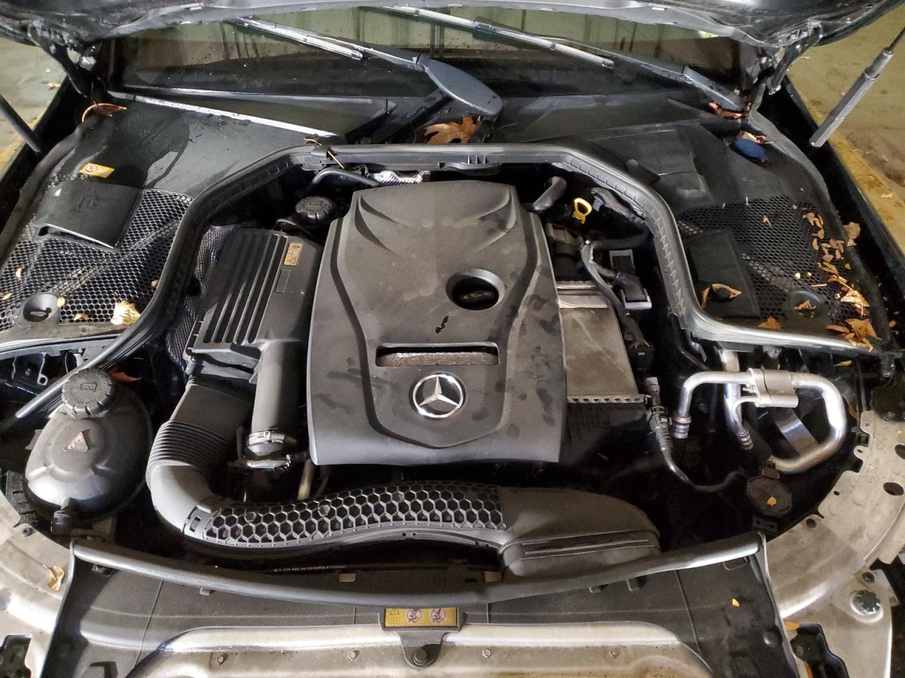 2016 Mercedes-Benz C 300 4Matic VIN: 55SWF4KB9GU142680 Lot: 39708554