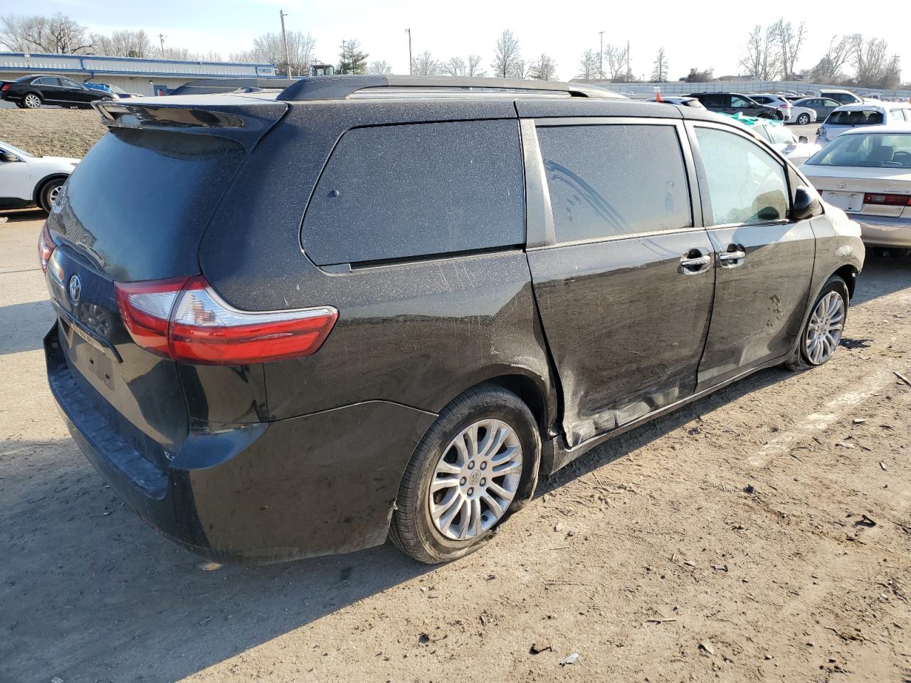 2015 Toyota Sienna Xle VIN: 5TDYK3DC2FS573488 Lot: 44770774