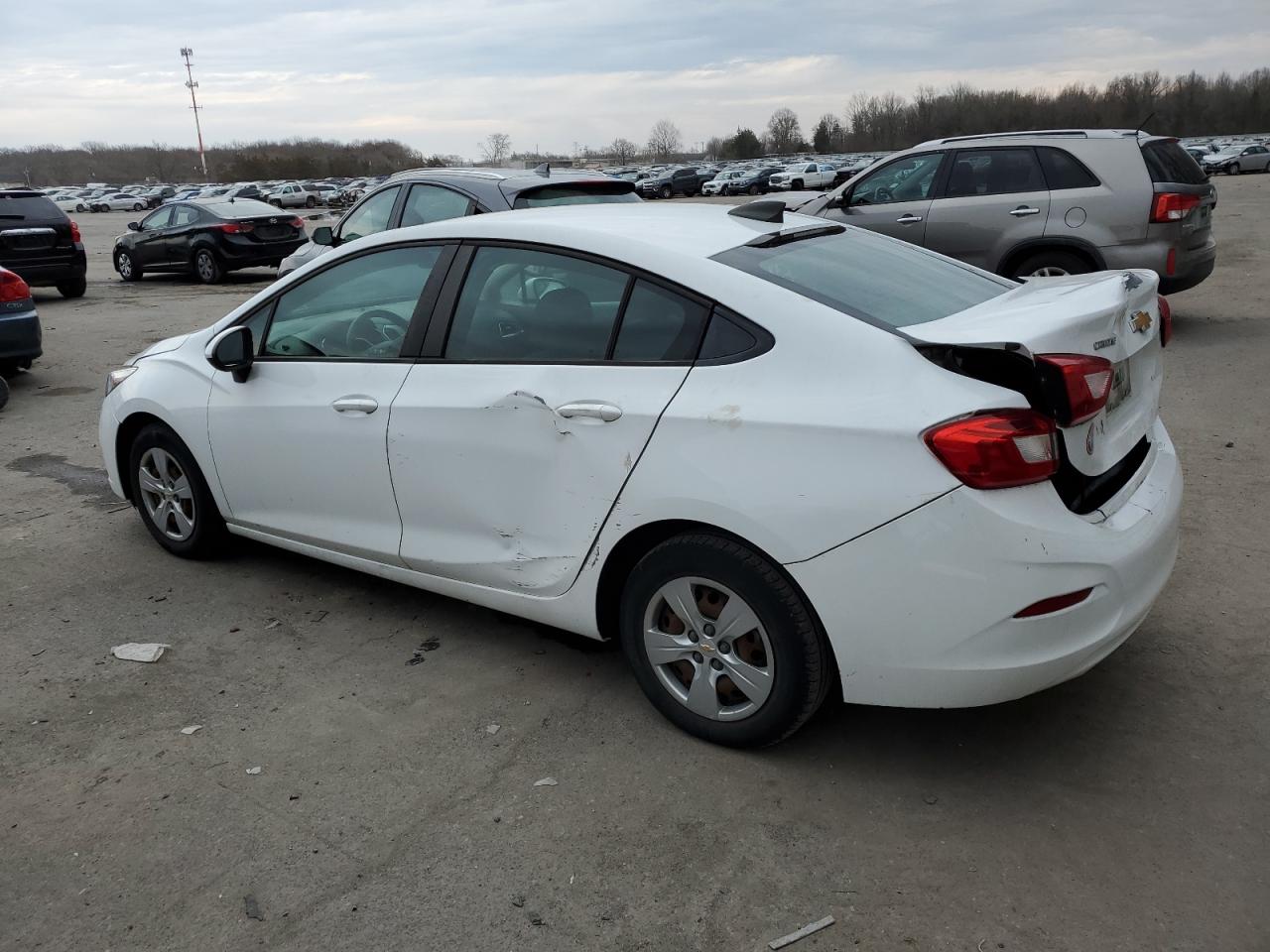 2018 Chevrolet Cruze Ls VIN: 1G1BC5SM4J7212821 Lot: 44201224