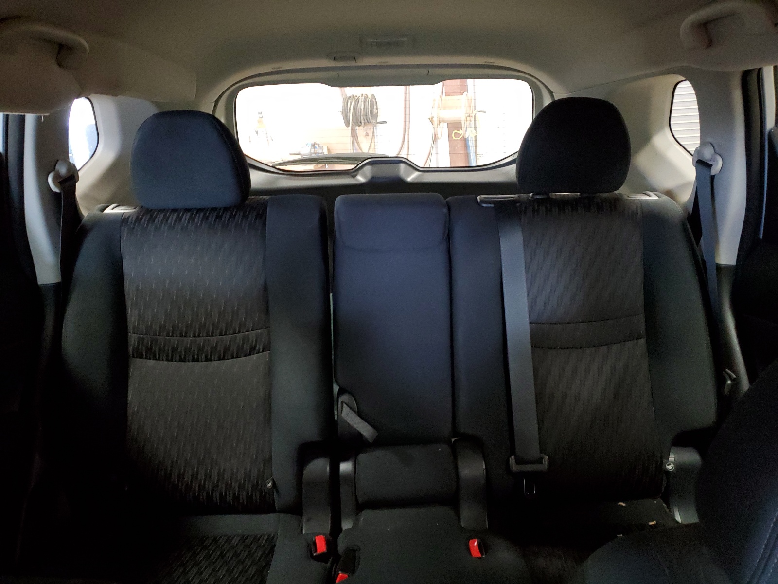 5N1AT2MV3JC830304 2018 Nissan Rogue S