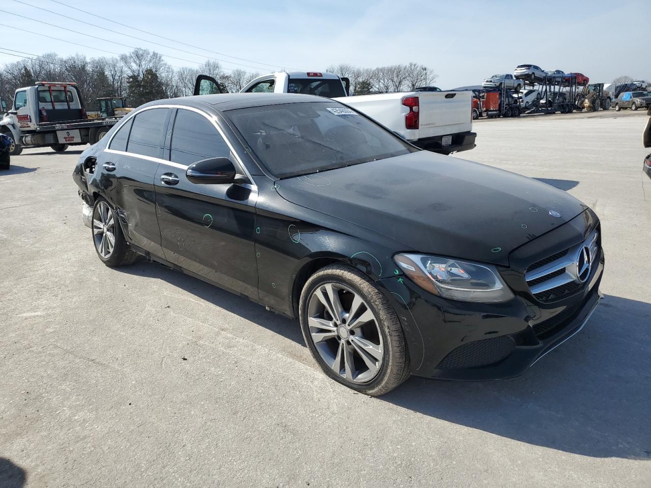 2017 Mercedes-Benz C 300 4Matic VIN: 55SWF4KB4HU205847 Lot: 42548004