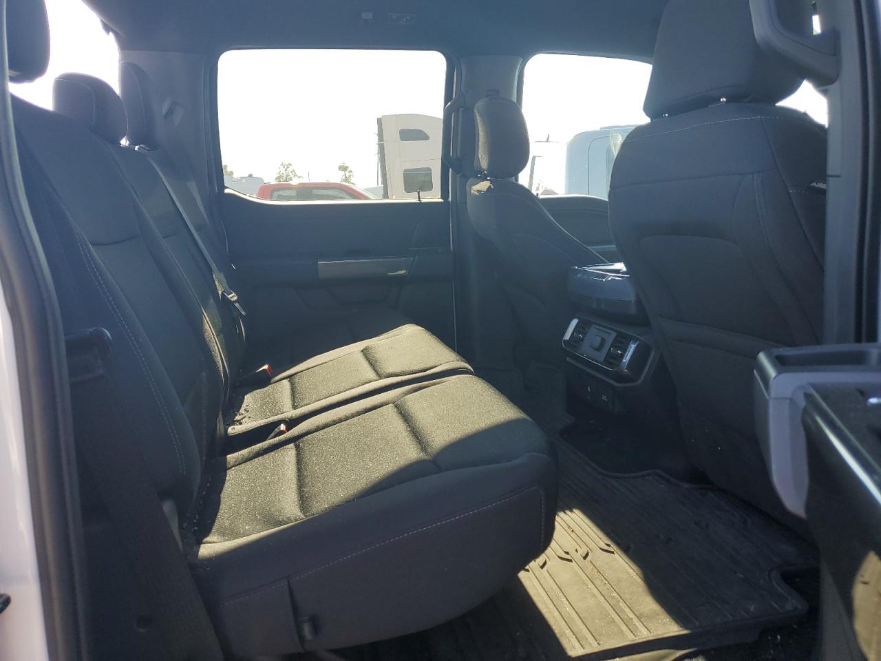 2022 Ford F150 Supercrew VIN: 1FTEW1CP8NFB20863 Lot: 44192024