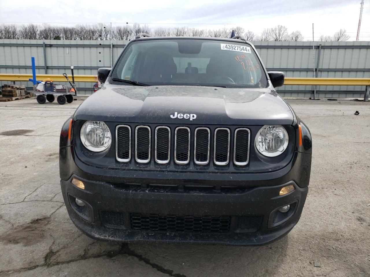 2018 Jeep Renegade Latitude VIN: ZACCJBBB4JPJ31395 Lot: 43927544