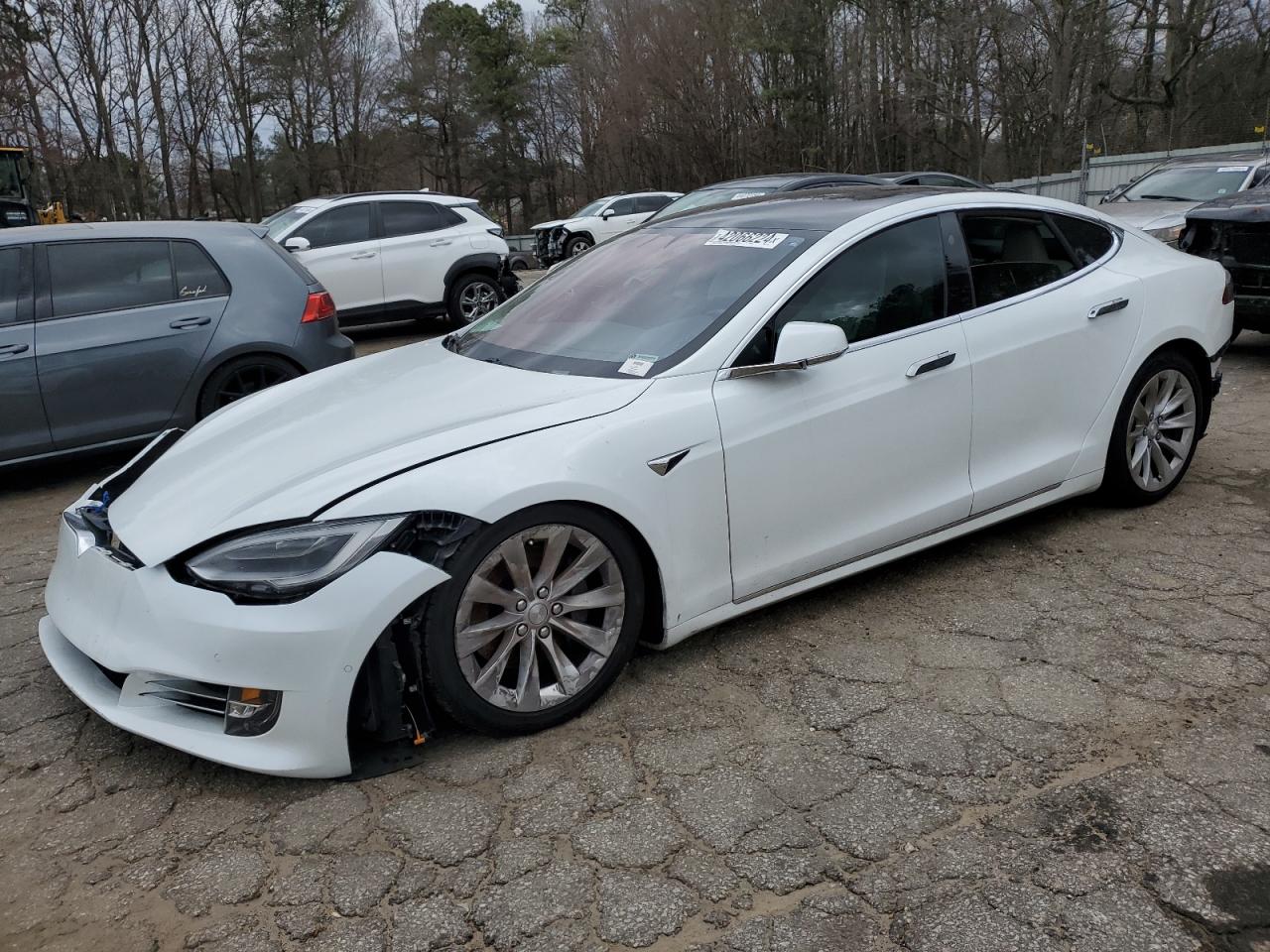 5YJSA1E21JF275434 2018 Tesla Model S