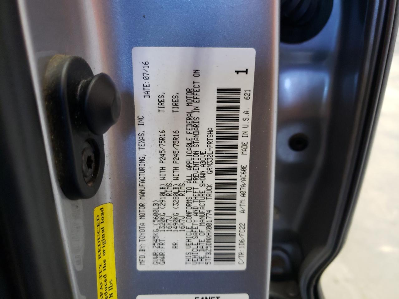 2017 Toyota Tacoma Double Cab VIN: 5TFBZ5DNXHX001774 Lot: 42629574