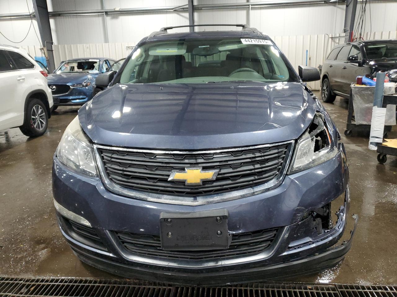 2013 Chevrolet Traverse - Image 5