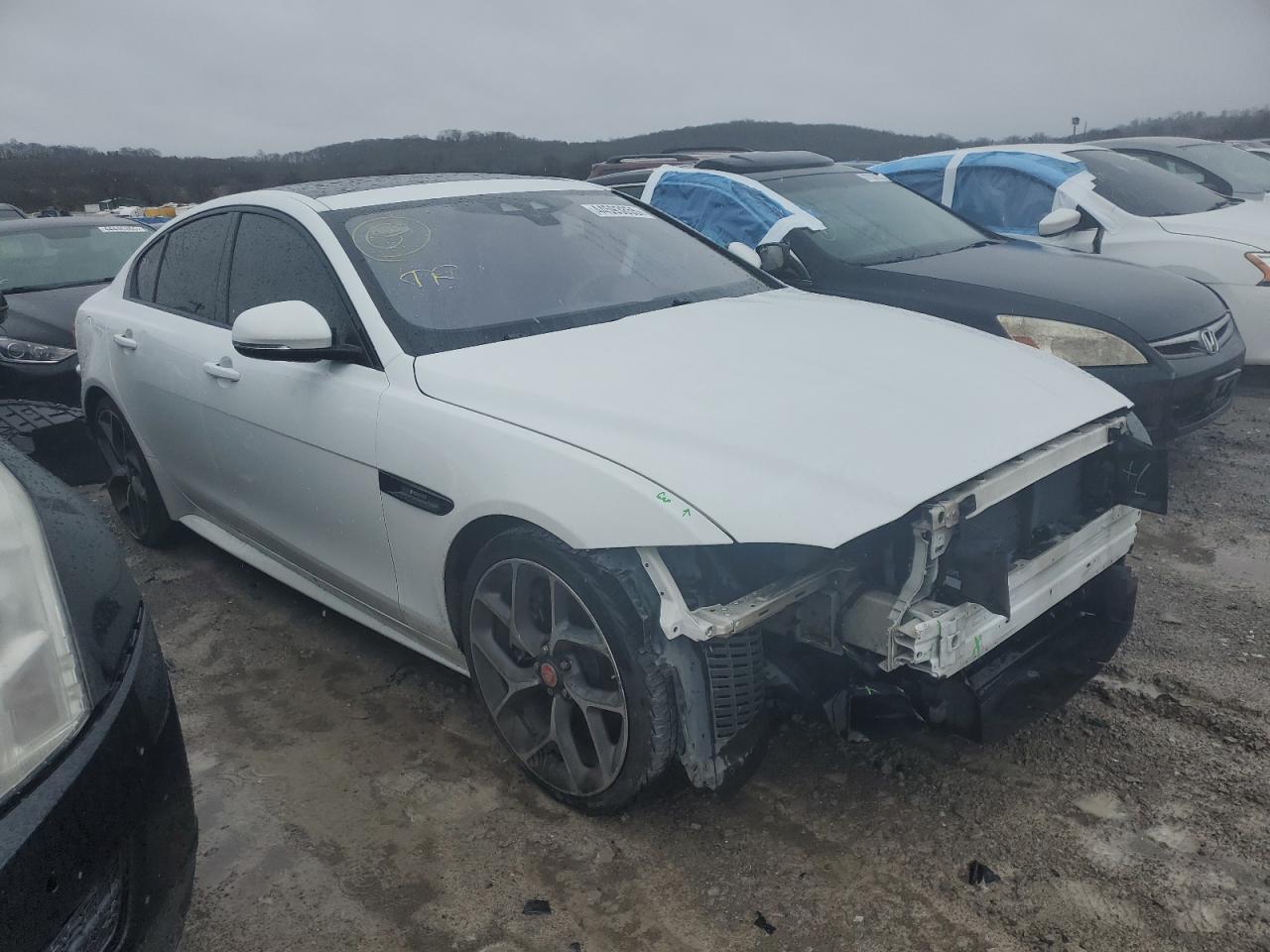 2017 Jaguar XE - Image 4