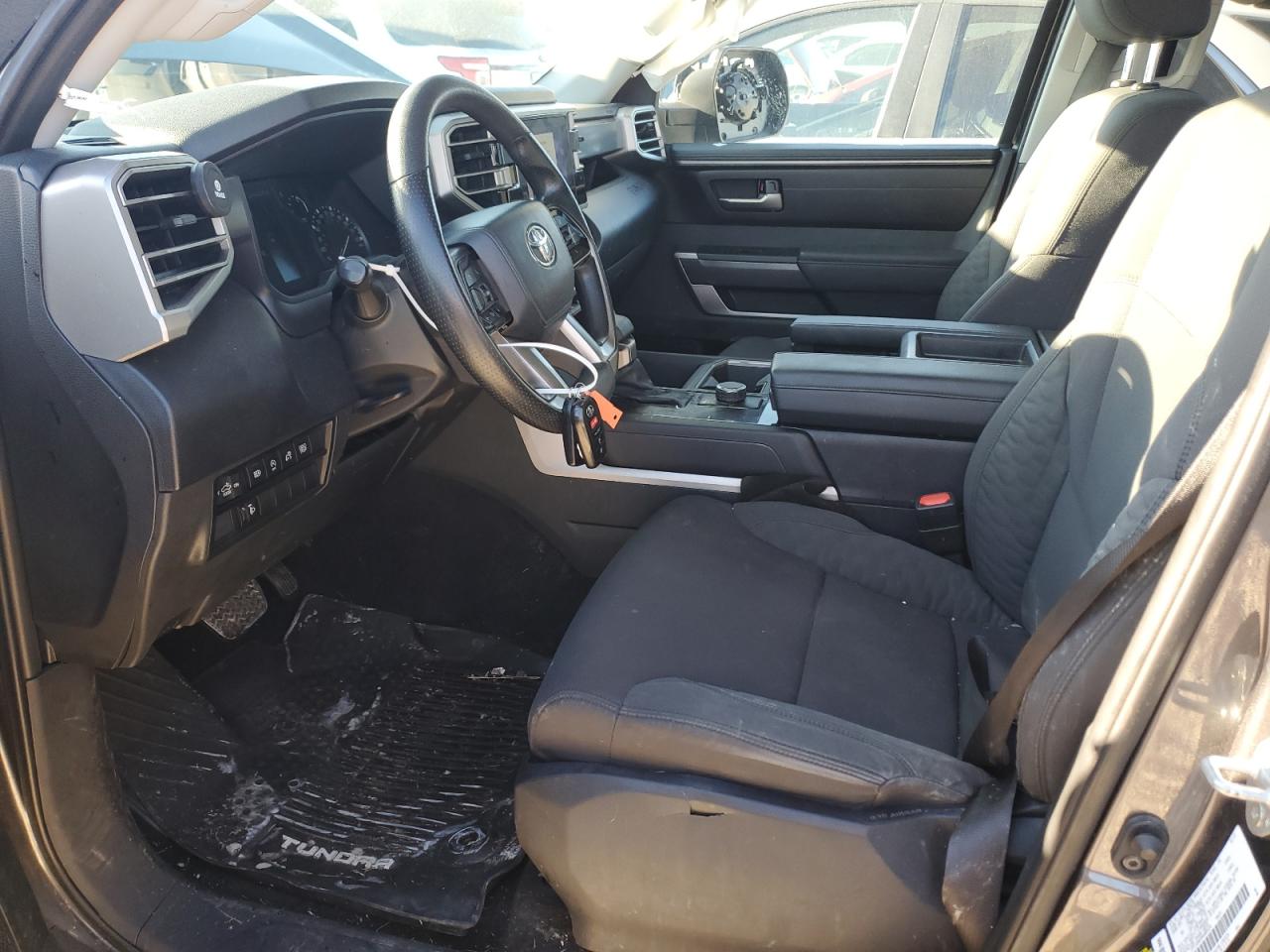 2022 Toyota Tundra - Image 7