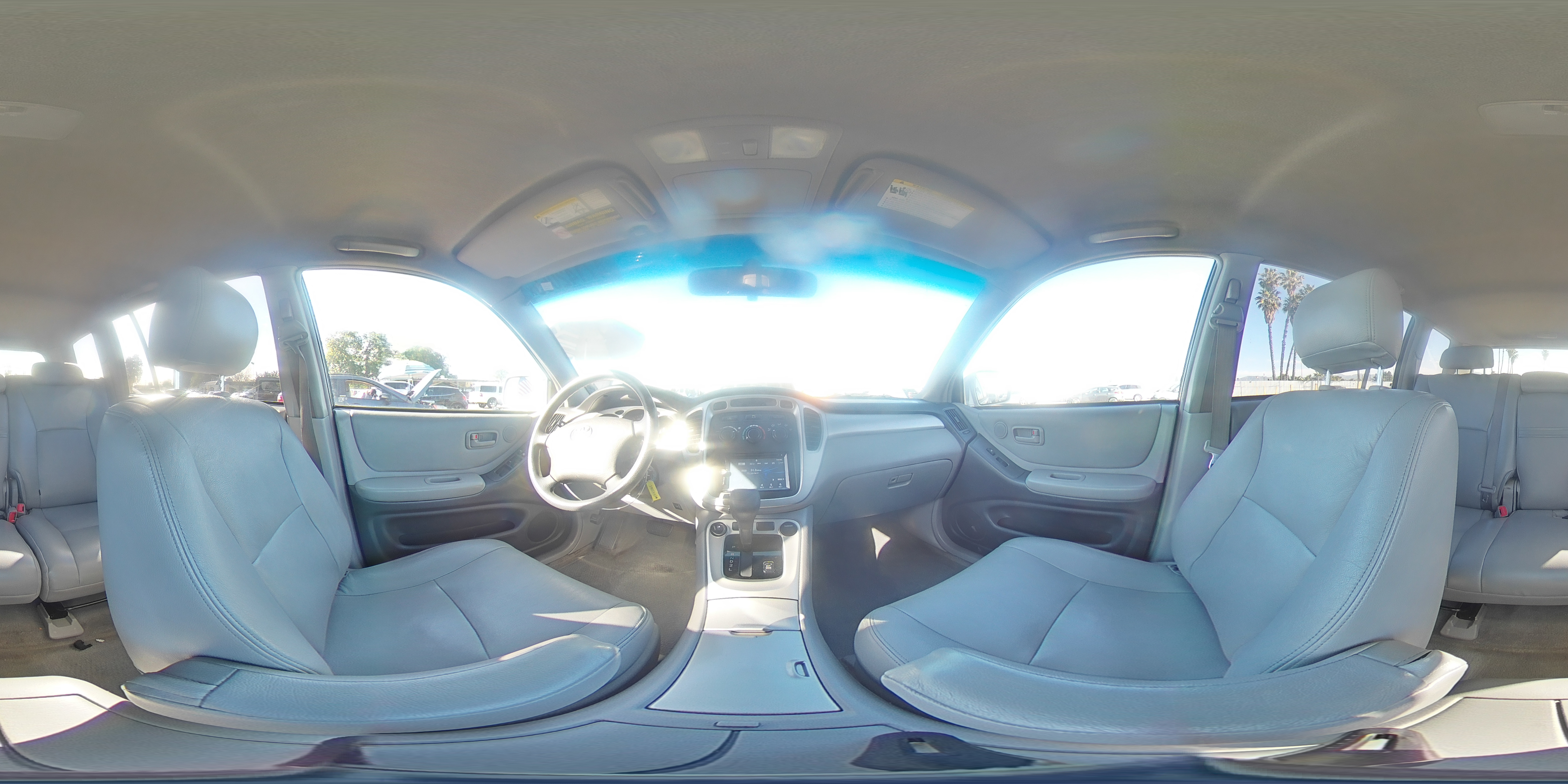 2005 Toyota Highlander - Image 14