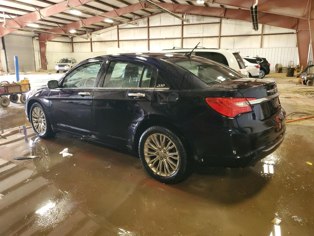 2012 Chrysler 200 - Image 2
