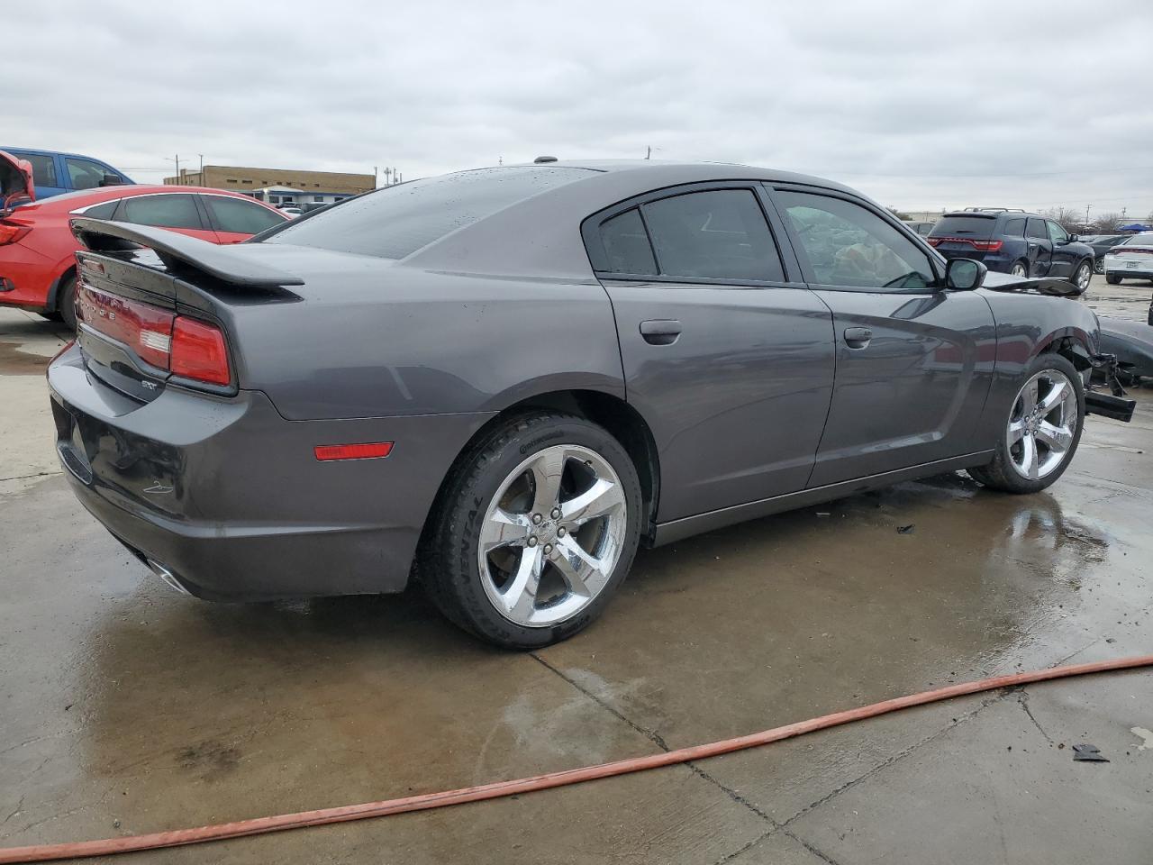 2014 Dodge Charger - Image 3