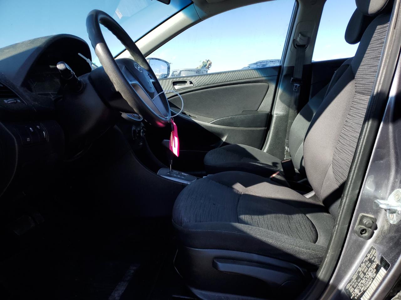 2015 Hyundai Accent - Image 7