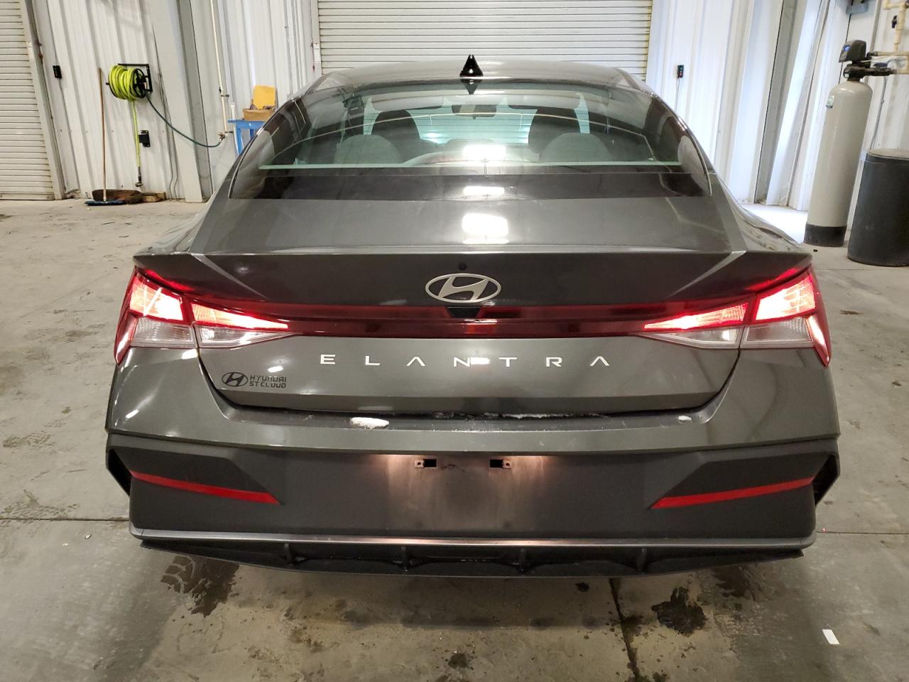 2024 Hyundai Elantra - Image 6