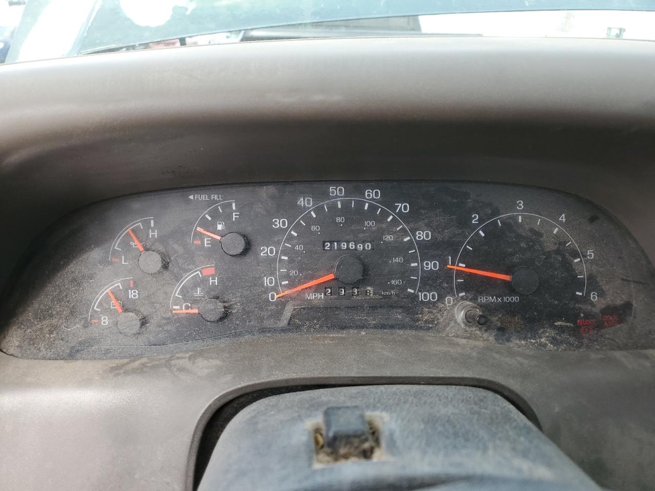 2001 Ford F250 - Image 9