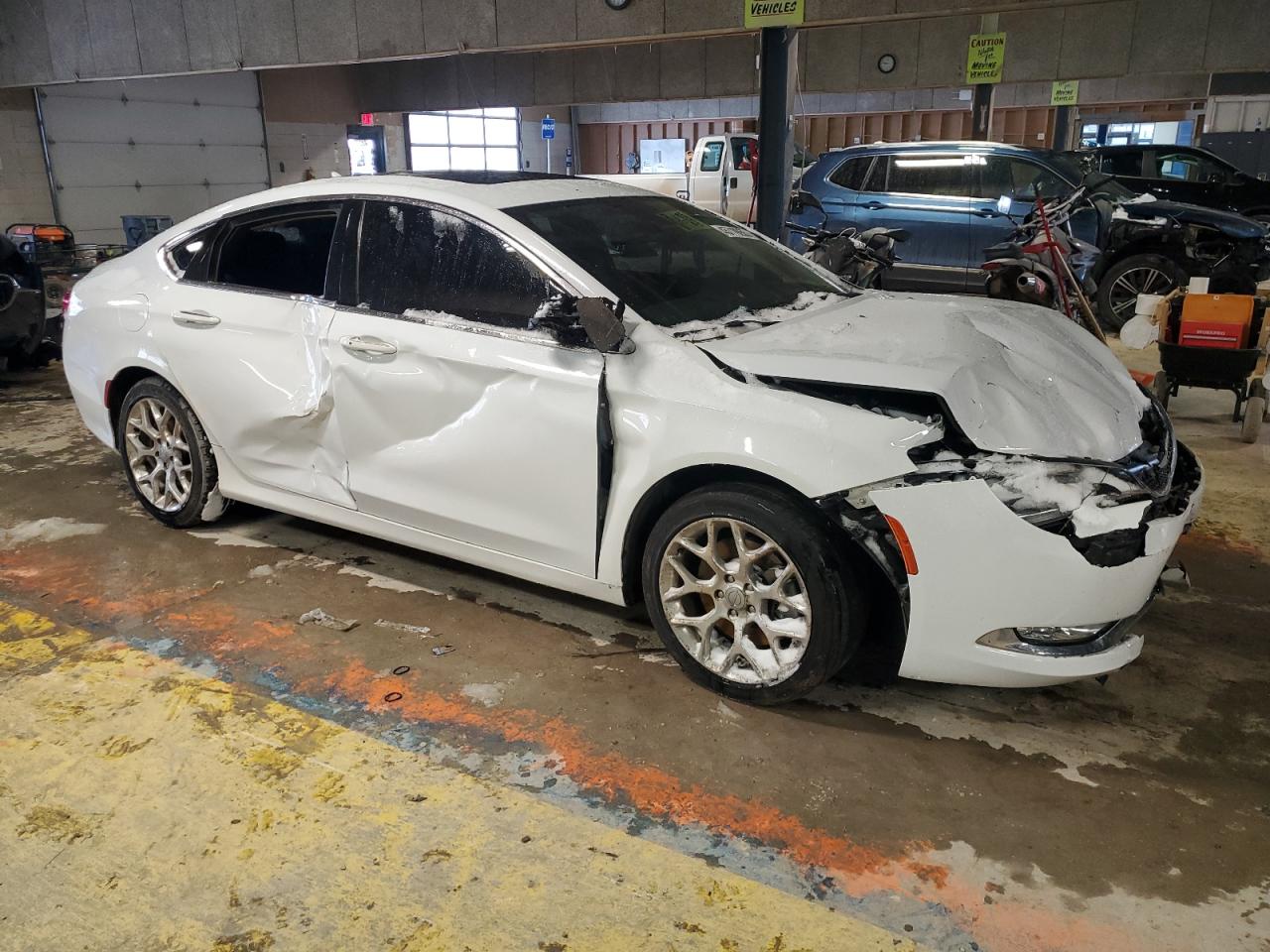 2016 Chrysler 200 - Image 4