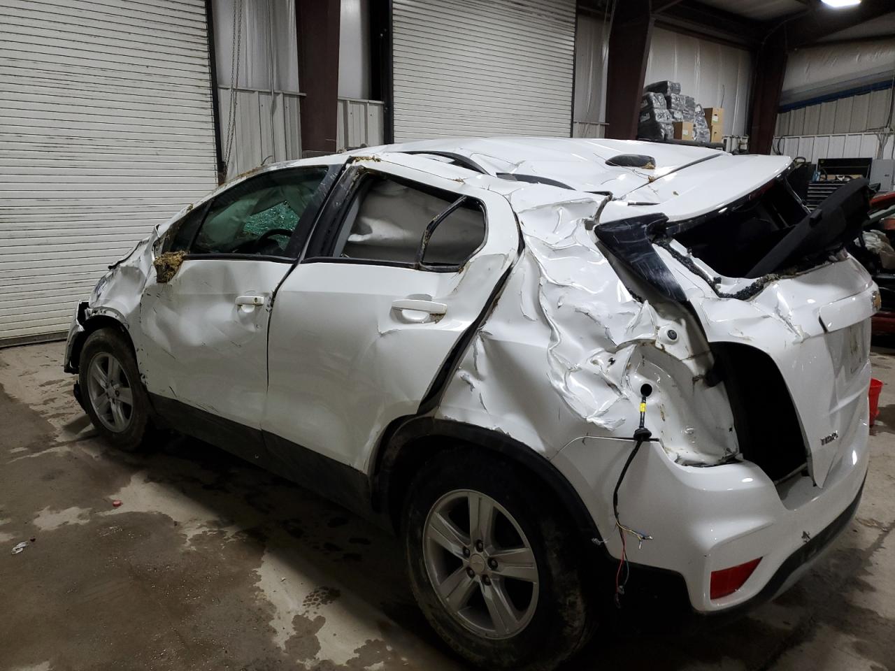 KL7CJLSM8NB508723 CHEVROLET TRAX 2022