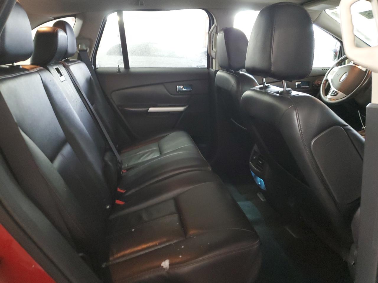 2012 Ford Edge - Image 11